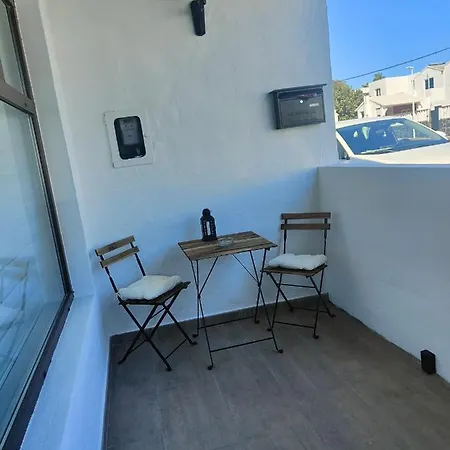 Casa De Leon. Barbacoa Y Garaje Privado. Holiday home Playa Honda (Lanzarote)